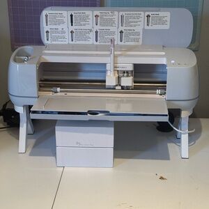 Cricut Maker 3 Crafting Machine - Refurbished